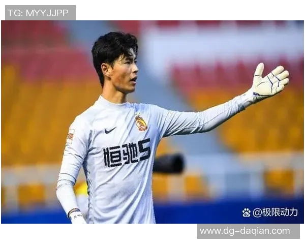 追梦足球之星:那些坚持与奋斗成就传奇的球员们 追梦足球之星:那些坚持与奋斗成就传奇的球员们